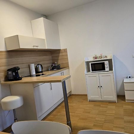 Ferienwohnung Koeln Екстер'єр фото